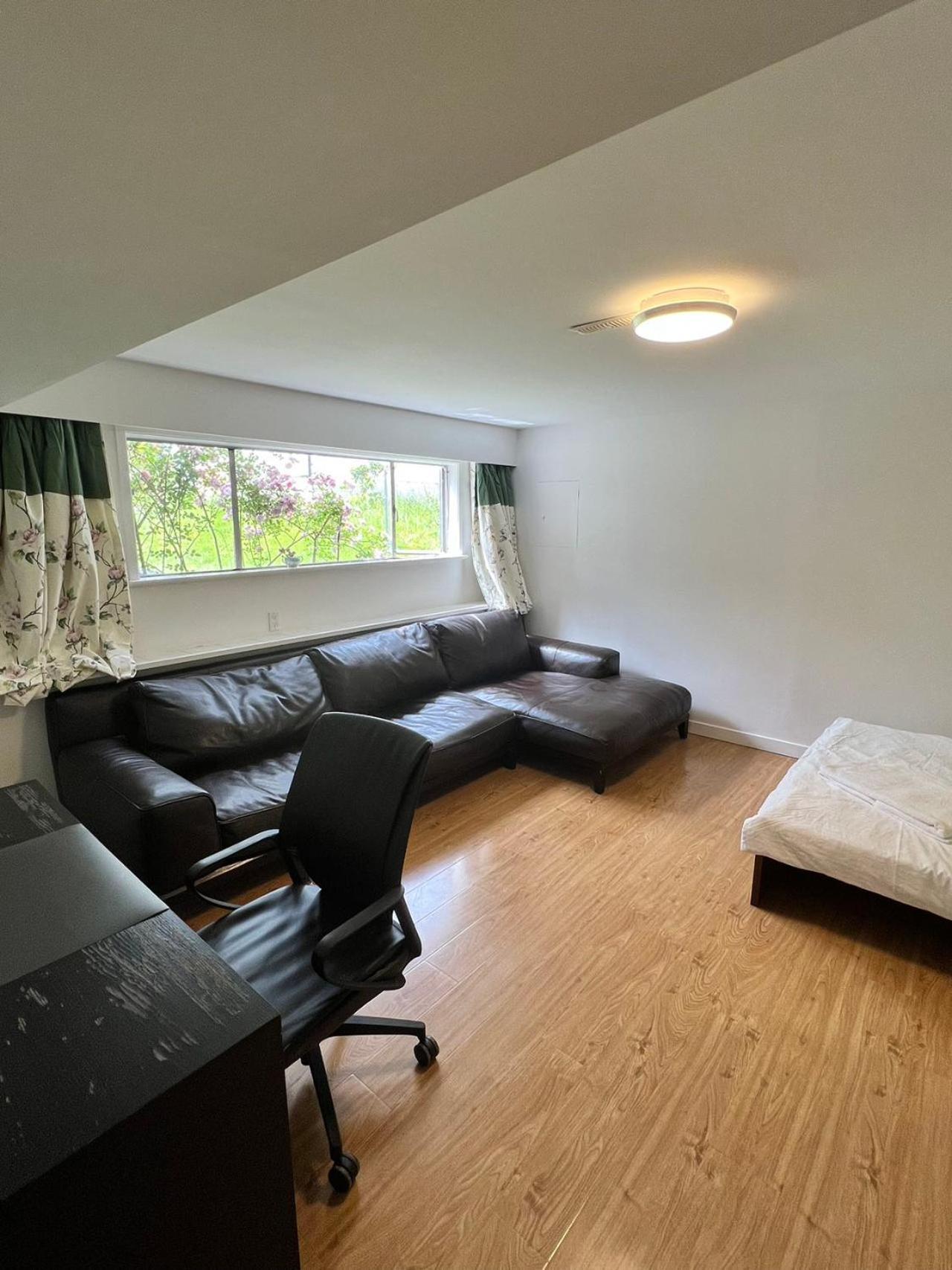 Green House In Vancouver West Екстер'єр фото
